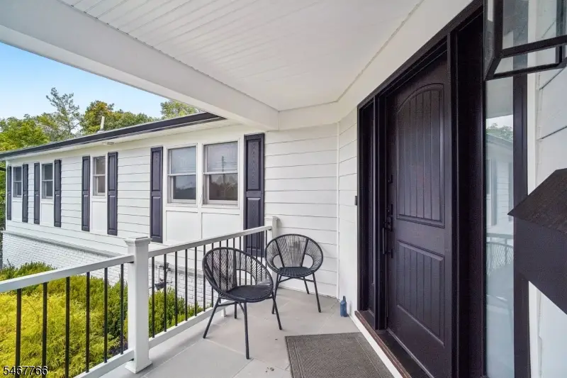 64 N Hillside Ave, Livingston, NJ 07039 - #2