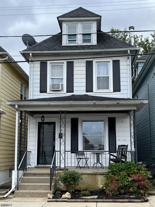 82 Evelyn Ave, Phillipsburg Town, NJ 08865
