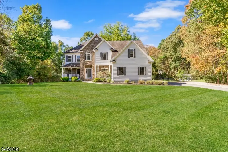 4 Cove Hollow Ct, Andover, NJ 07821 - #1