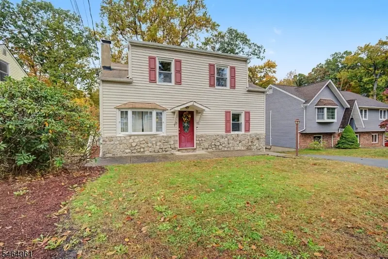 7 Redwood Ln, Lake Hopatcong, NJ 07849 - #2