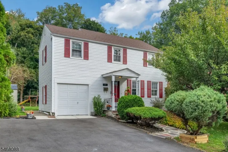 187 Bay Ave, Bloomfield, NJ 07003 - #1