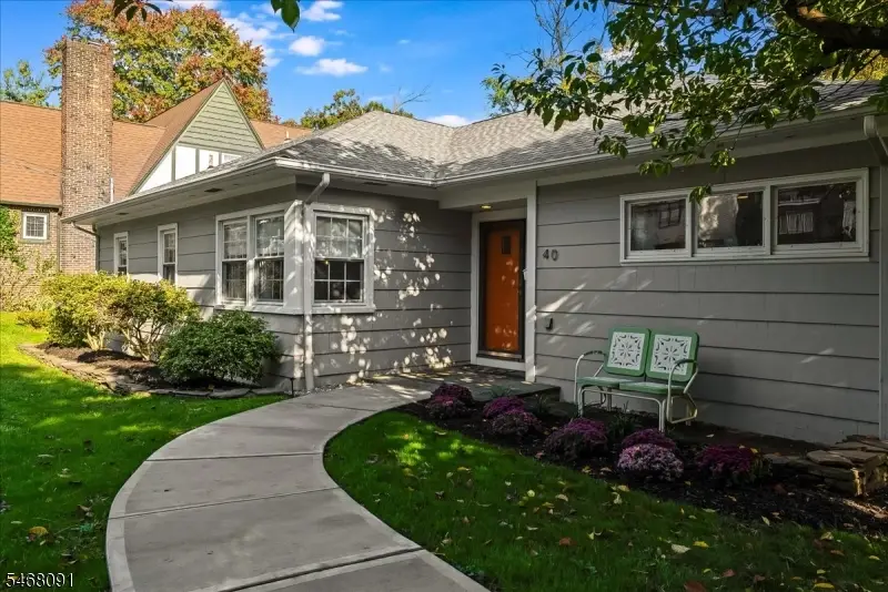 40 Burnett Ter, West Orange, NJ 07052 - #2