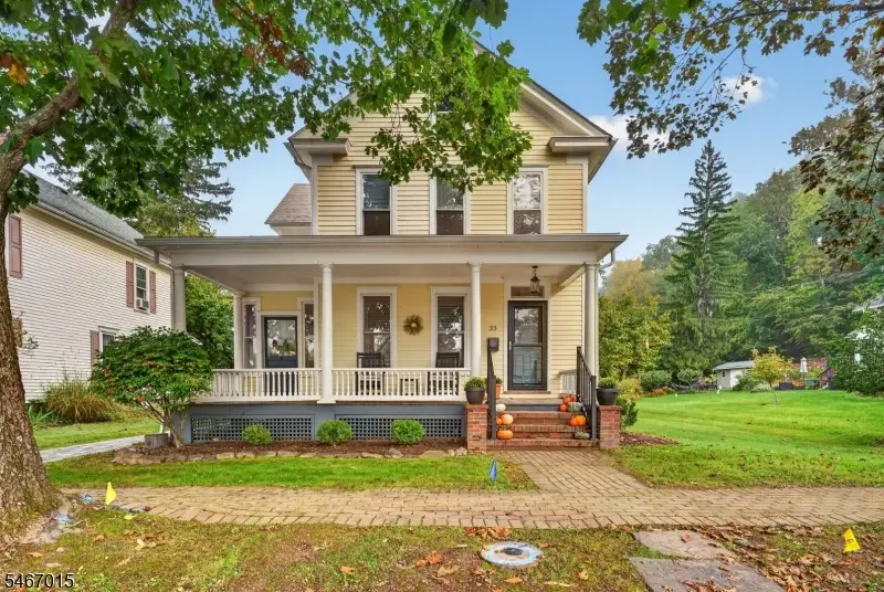 33 Seventh Street, Frenchtown, NJ 08825 - #1