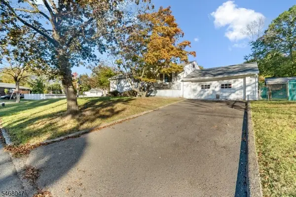 2 Overlook Ave, Little Falls Twp., NJ 07424