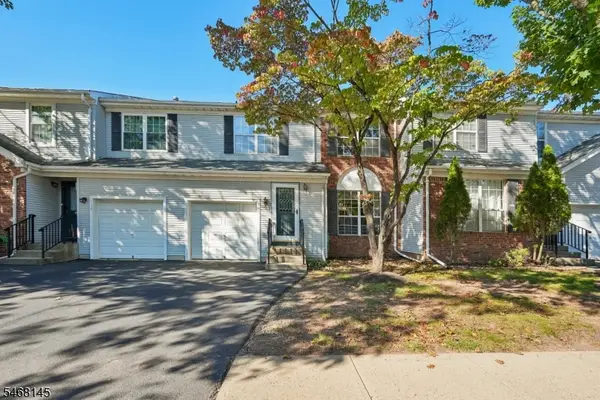 135 Grantham Dr, Franklin Twp., NJ 08873