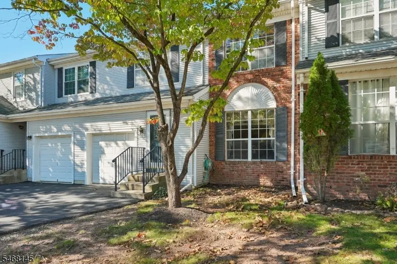 135 Grantham Dr, Franklin, NJ 08873 - #3