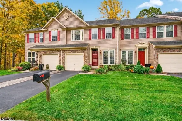 27 Village Ln, Sparta Twp., NJ 07871