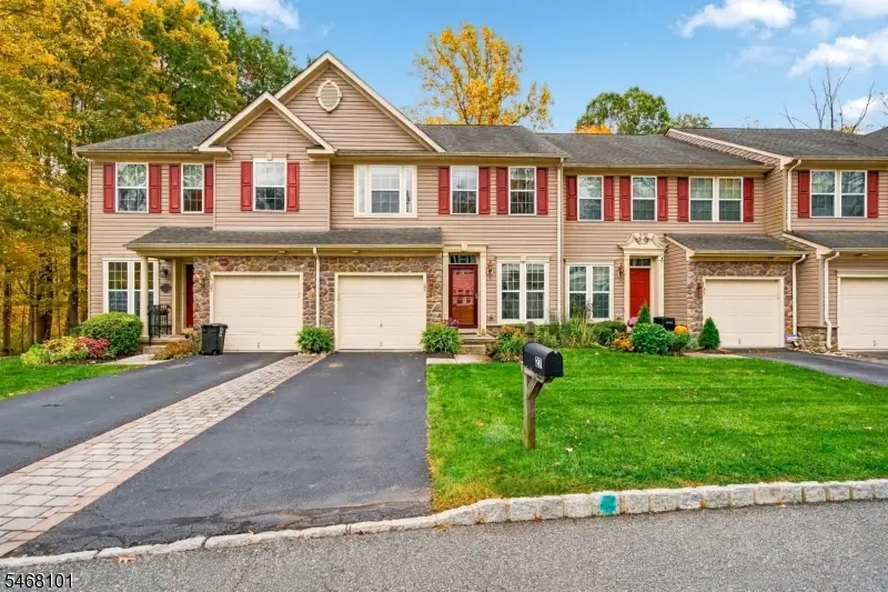 27 Village Ln, Sparta, NJ 07871 - #2
