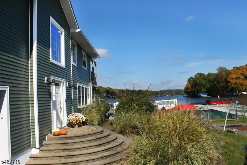 25 Waterside Dr, Lake Hopatcong, NJ 07849 - #1