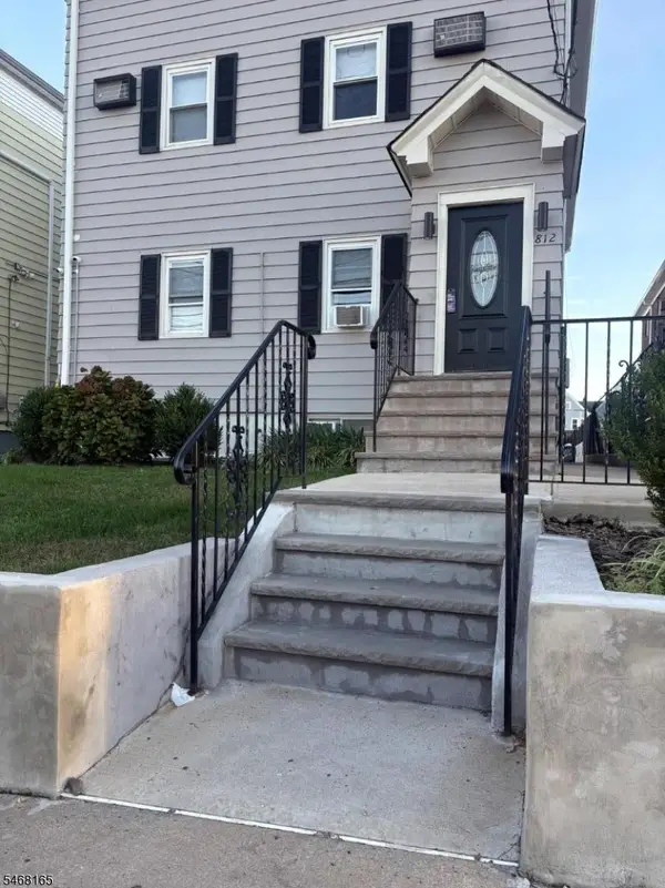 812 W Grand St, Elizabeth City, NJ 07202