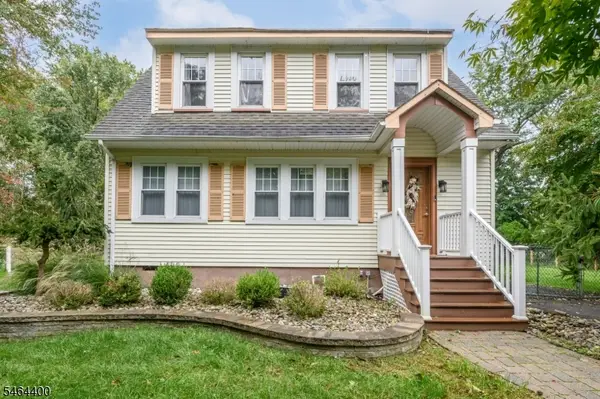 125 Princeton Ln, North Plainfield Boro, NJ 07063