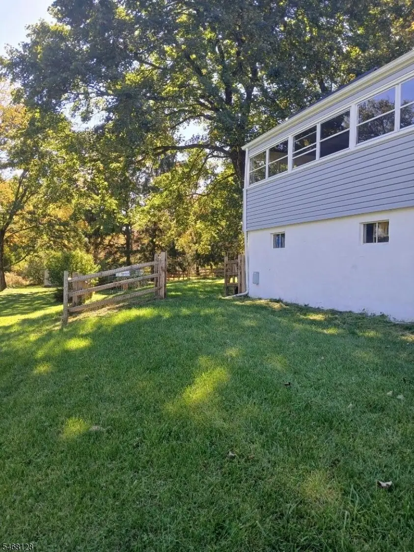 24 Wilson Pl, Andover, NJ 07821 - #2