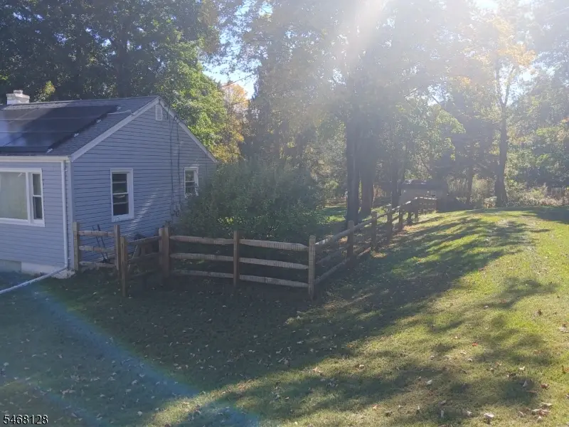 24 Wilson Pl, Andover, NJ 07821 - #3