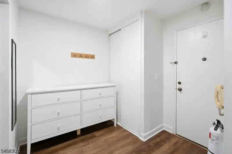 401 Park Pl #1E, Fort Lee, NJ 07024 - #3