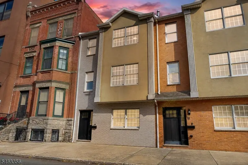 16 E Kinney St, Newark, NJ 07102 - #3