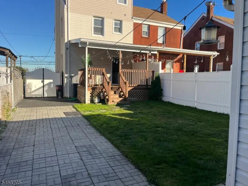 619A Arnett St, Elizabeth, NJ 07202 - #2