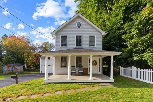 120 Hill St, Midland Park Boro, NJ 07432