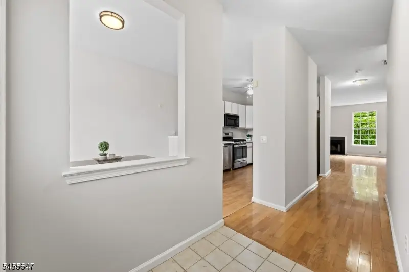 33 Gordon Cir, Parsippany, NJ 07054 - #2