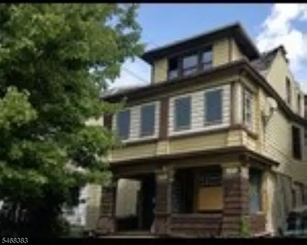 880 S 19th St, Newark City, NJ 07108