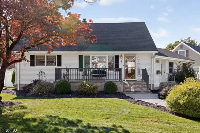 6 White Oak Ln, Preakness, NJ 07470 - #1