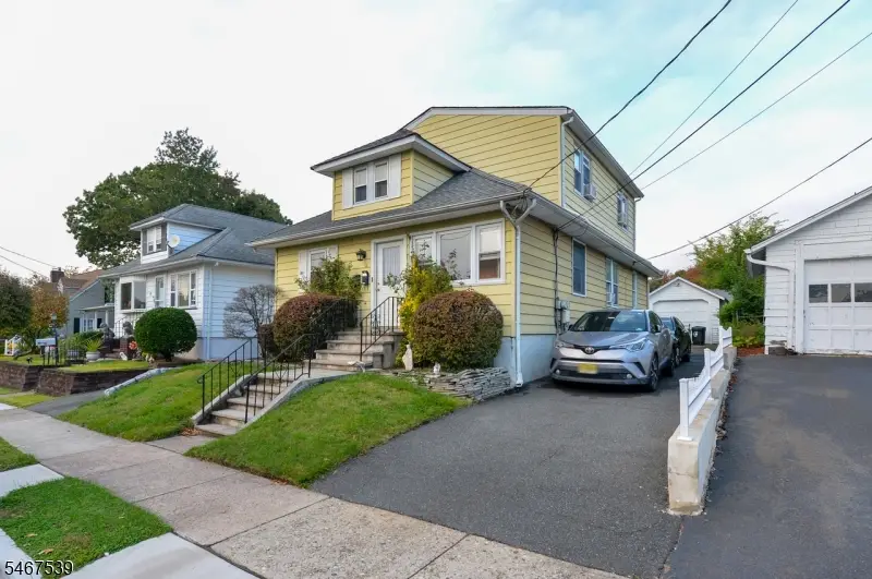 63 Frederick Ave, Hawthorne, NJ 07506 - #1