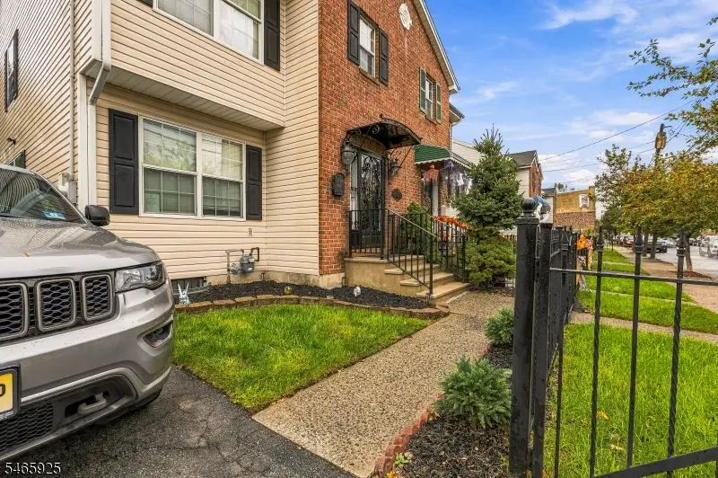 487 S 13th St, Newark, NJ 07103 - #3