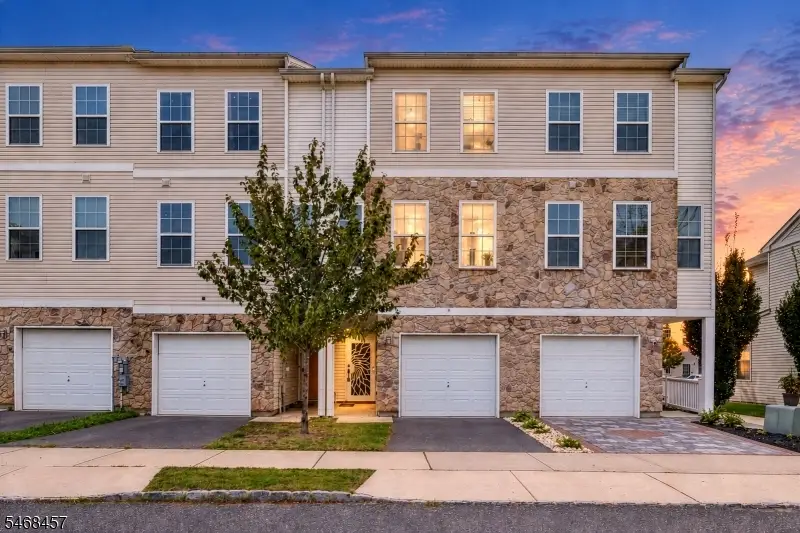 16 Paulina Pl, Franklin, NJ 08873 - #1