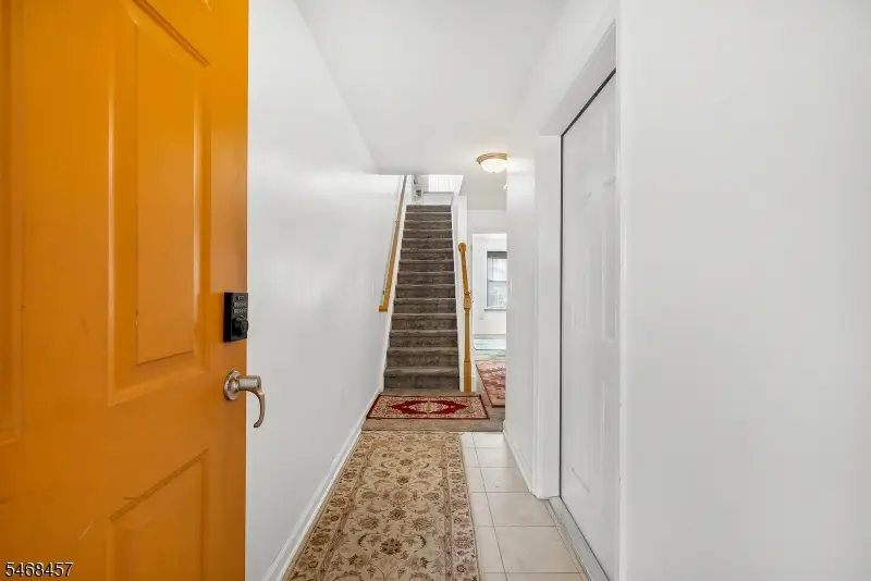 16 Paulina Pl, Franklin, NJ 08873 - #3