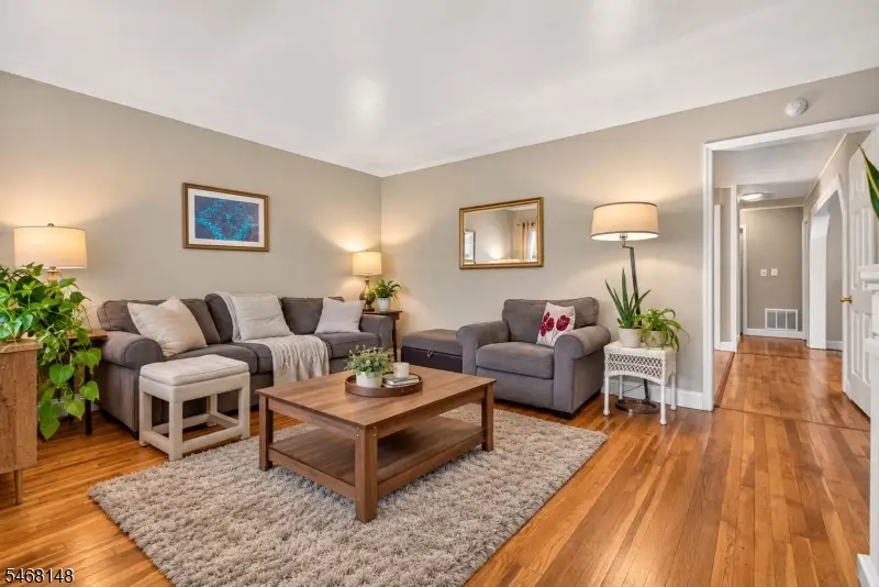 1107 Warren St, Roselle, NJ 07203 - #2