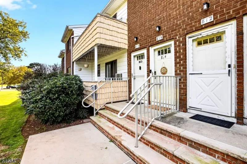 813 Victoria Ct #813, Hillsborough, NJ 08844 - #2