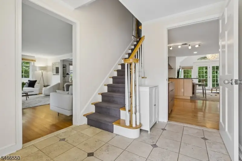 68 Crescent Pl, Millburn, NJ 07078 - #3
