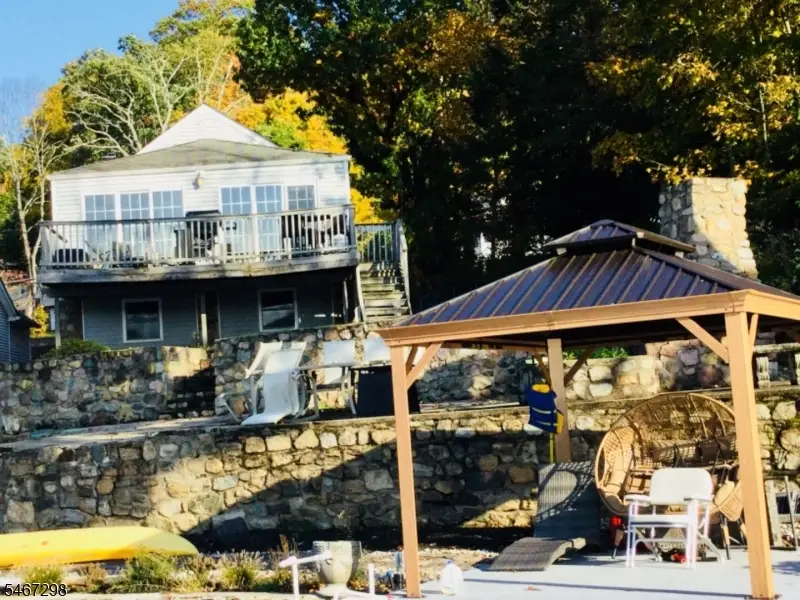 32 Chincopee Rd, Lake Hopatcong, NJ 07849 - #1