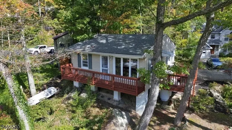 12 Knollwood Pl, Hopatcong, NJ 07821 - #2