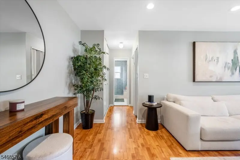 100 Pierson Miller #F32, Pompton Lakes, NJ 07442 - #2