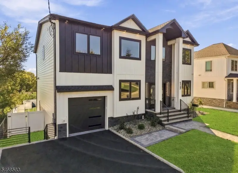 19 Mayfair Pl, Clifton, NJ 07013 - #2