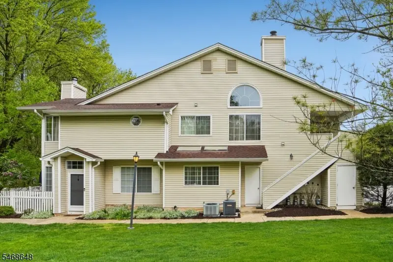 10 Quincy Ct, The Hills, NJ 07921 - #2