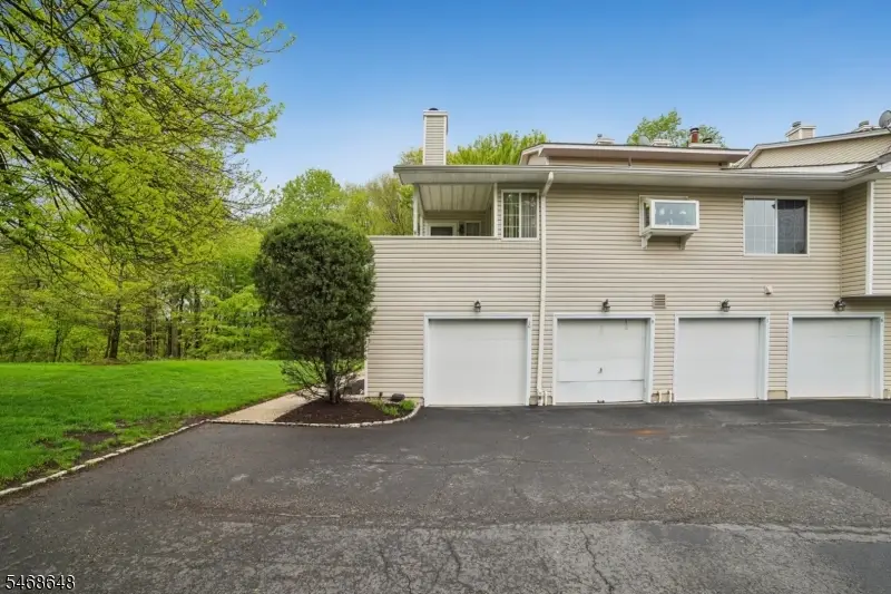 10 Quincy Ct, The Hills, NJ 07921 - #3