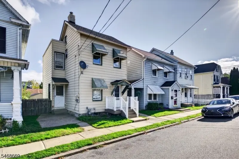 21 Henderson St, Phillipsburg, NJ 08865 - #3