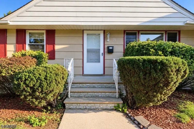 25 Valley View Rd, Hillside, NJ 07205 - #2