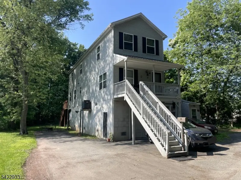 42 Riverlawn Dr, Wayne, NJ 07470 - #1