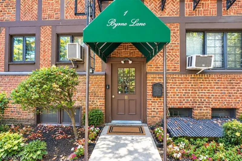 1 Byrne Ln #11, Tenafly, NJ 07670 - #1
