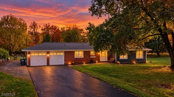 182 Rymon Rd, Washington Twp., NJ 07882