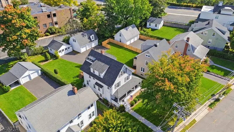 68 Claremont Ave, Verona, NJ 07044 - #2