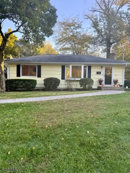 18 Sunnybrook Rd, Bernardsville, NJ 07924 - #1