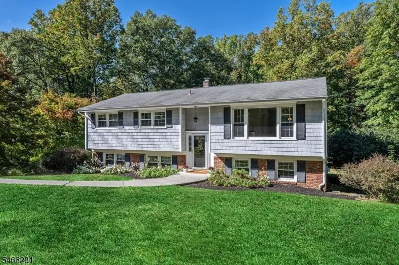 6 Dorothy Dr, Morris, NJ 07960 - #1