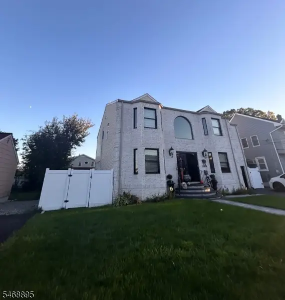 23-34 Arcadia Rd, Fair Lawn, NJ 07410 - #1