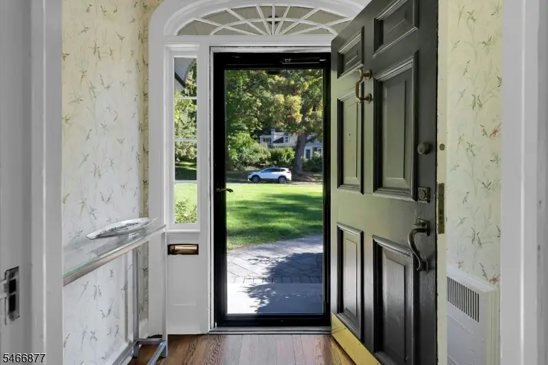 34 Bedford Rd, Summit, NJ 07901 - #3