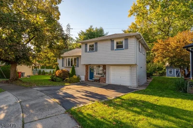 68 Carrie Ct, Nutley, NJ 07110 - #3