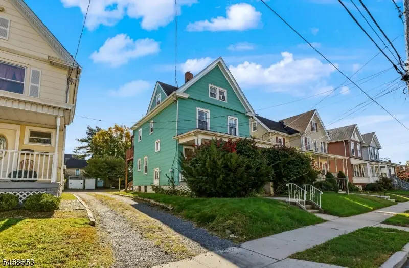 32 Summit Ave, North Plainfield, NJ 07060 - #3