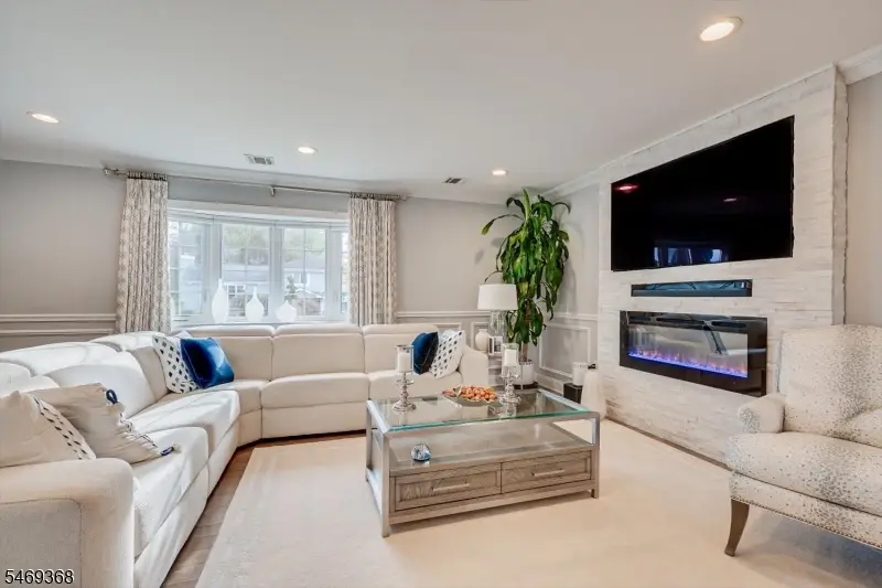 2465 Brentwood Rd, Union, NJ 07083 - #3